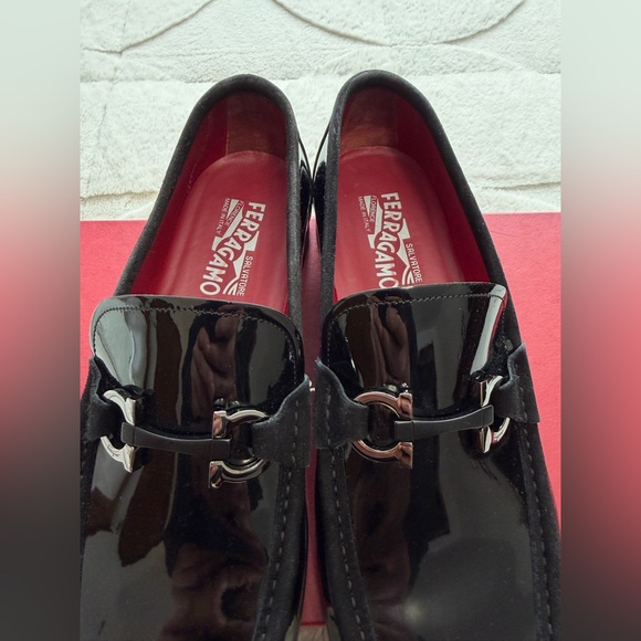 NEW! $895 Salvatore Ferragamo Grandioso-2 Patent Leather Gancini Loafers 11.5 - Picture 3 of 10